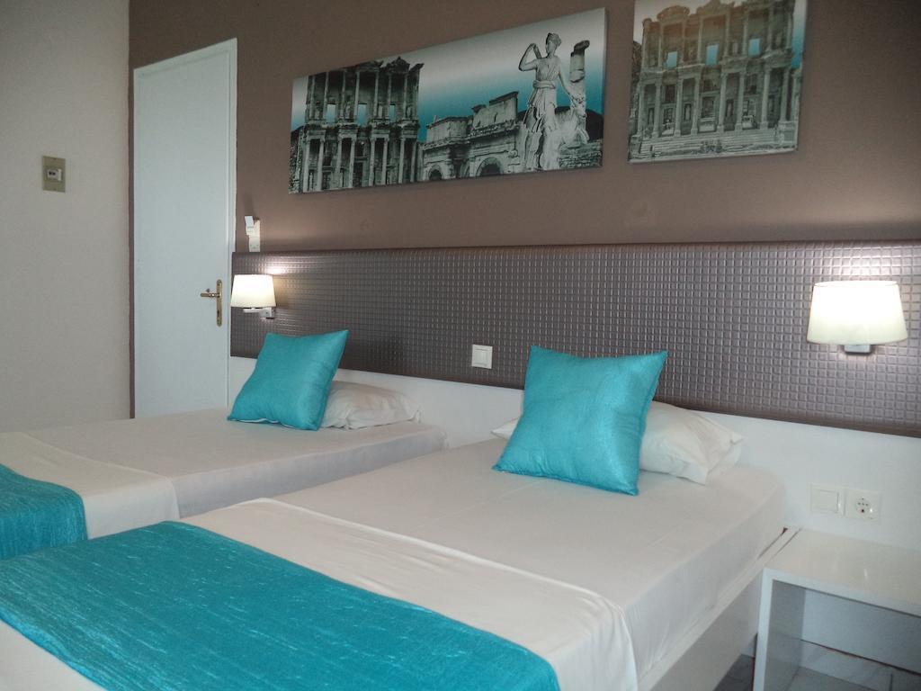 Blue Nest Hotel Tigaki Exterior foto